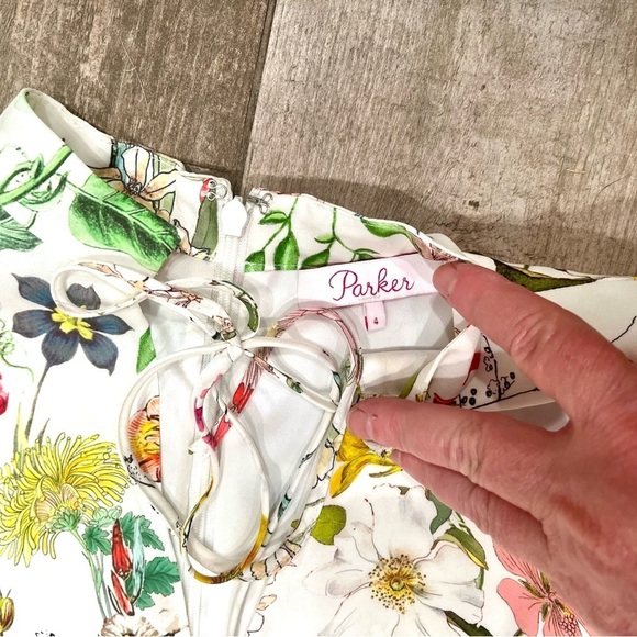 Parker Natalie Mini Floral Dress Women Size 4 sangria Lined Flutter 100% Silk - Picture 11 of 15